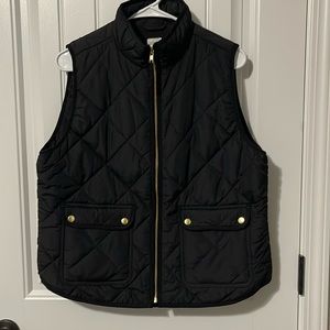 J crew Puffer vest with snap pockets